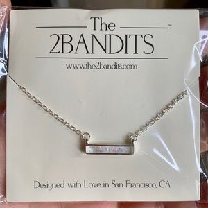 The2bandits Opal Necklace